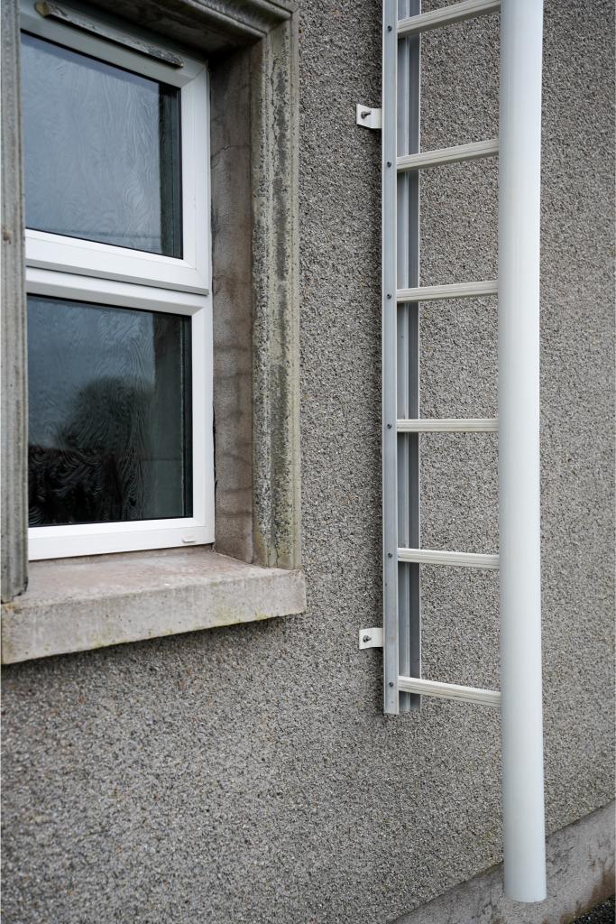FIREESCAPE Fold-Out Fire Escape Ladder